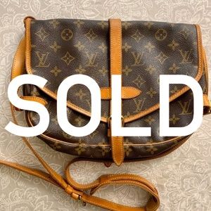 Louis Vuitton Saumur 30